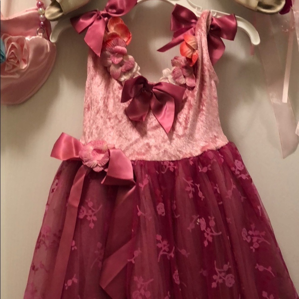 Play wonder dress whit all accessories - Picture 8 of 8